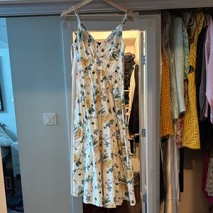 Floral V-Neck Spaghetti Strap Sundress - White/Yellow